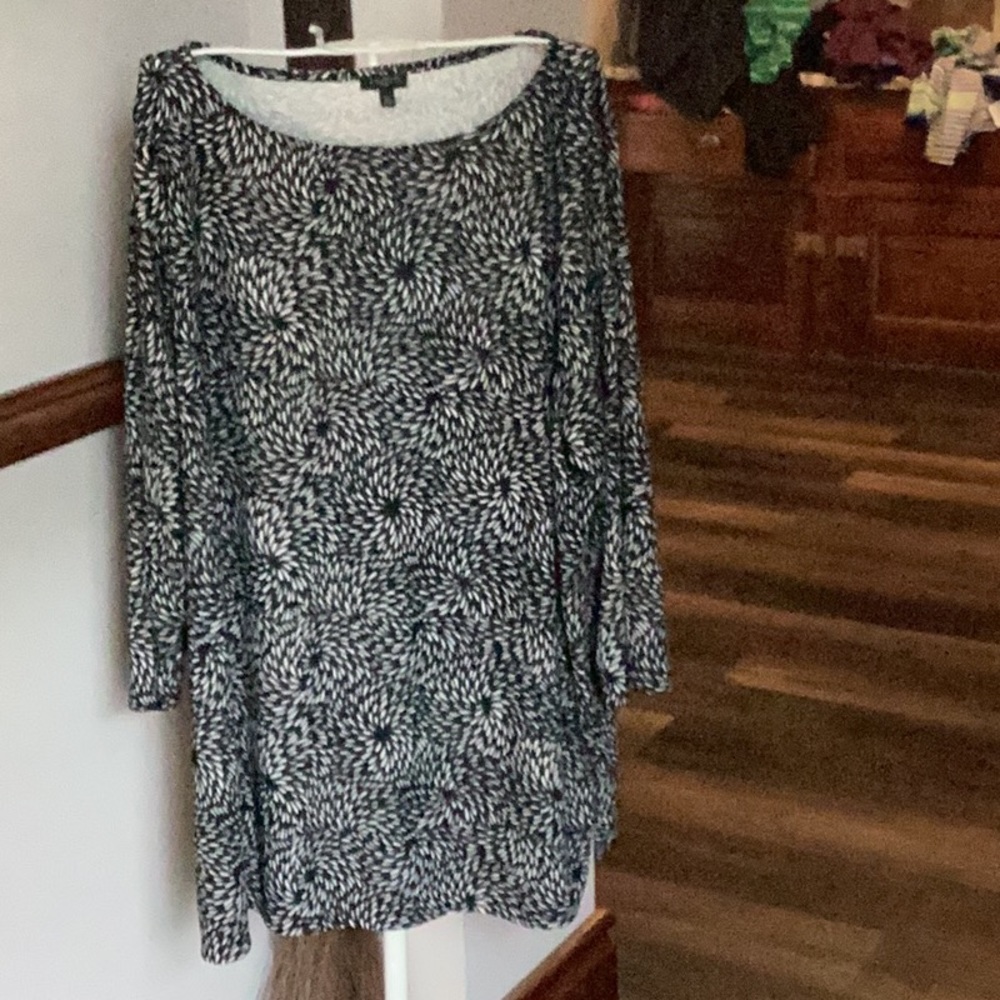 Talbots Woman side split tunic/‎ blouse. Worn a few times